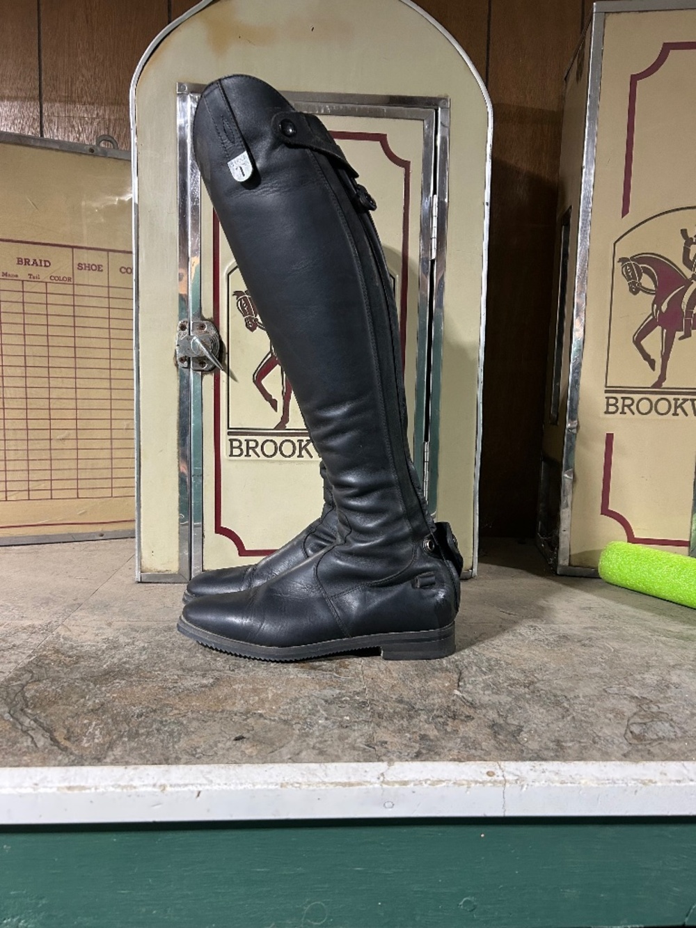 Tucci boots